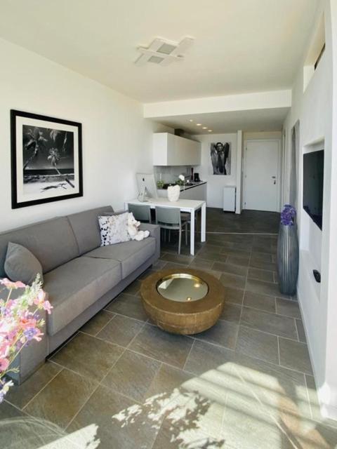 Ferienwohnung Residenza Parco Sant Andrea Menaggio Exterior foto